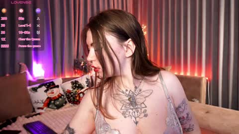 SaraConor online show from January 13, 2025, 11:08 am