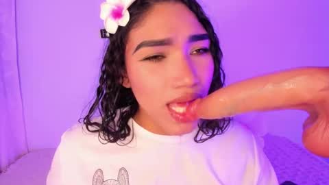 Maria online show from October 28, 2025, 8:55 pm