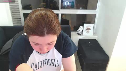 olivia_martine online show from January 11, 2025, 9:04 am