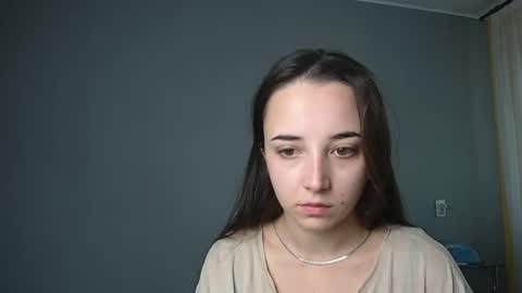 Olivia online show from September 9, 2025, 9:53 am