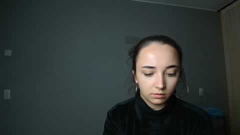 Olivia online show from September 26, 2025, 11:31 pm