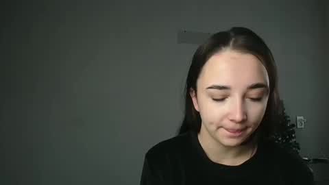 Olivia online show from January 19, 2026, 7:34 am