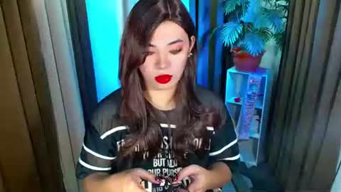 Miss OLIVIA online show from October 23, 2025, 6:02 am