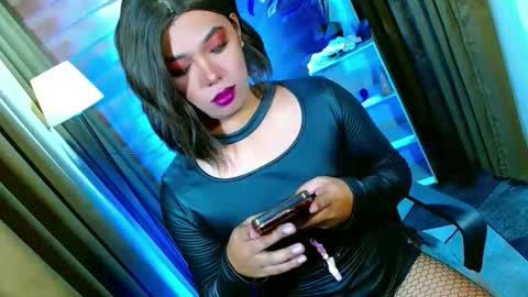 Miss OLIVIA online show from May 16, 2026, 10:36 am