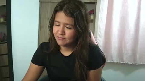 Olivia online show from September 14, 2025, 1:10 pm