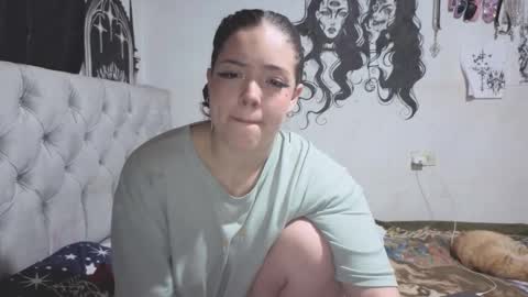 oliviabluee10 online show from February 27, 2026, 3:39 am
