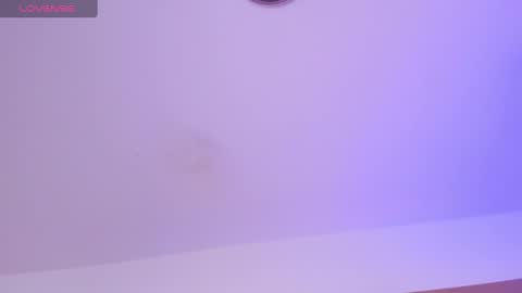 OLIVIA online show from February 5, 2025, 4:37 am