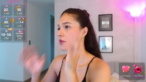 Snapshot of oliviabran_ chatting on April 21, 2026, 12:44 pm Olivia Bram online show from April 21, 2026, 12:44 pm