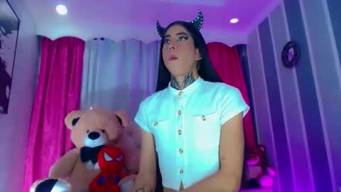 oliviahot01 online show from March 29, 2026, 1:33 pm