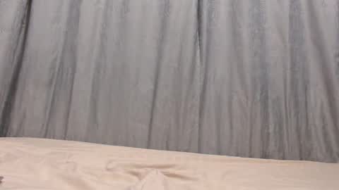 oliviajohnson20 online show from December 5, 2024, 3:04 am