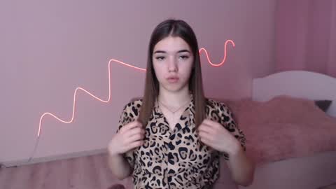 Olivia online show from January 8, 2025, 5:05 pm