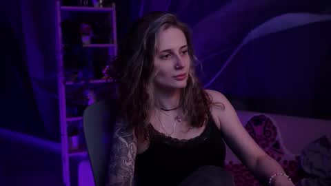 Liv online show from September 17, 2025, 5:42 am