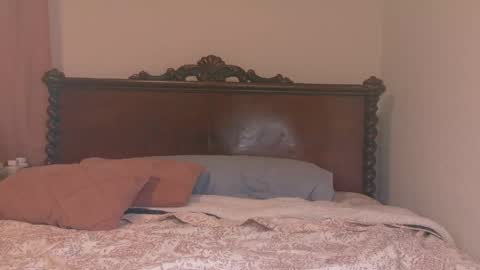 Olivia Mcneill  online show from May 13, 2026, 5:43 pm
