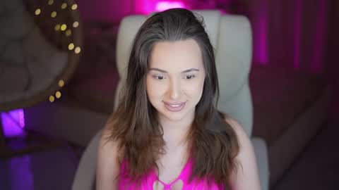 Olivia online show from April 21, 2026, 7:06 pm