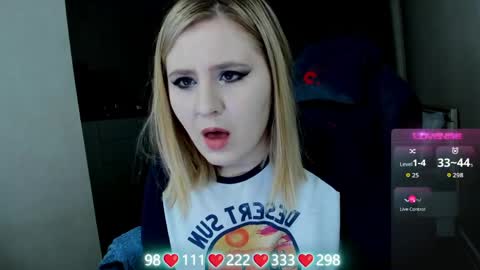 Snapshot of oliviamunk chatting on April 30, 2026, 5:58 am . online show from April 30, 2026, 5:58 am