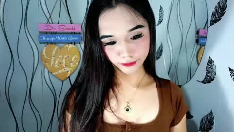 Snapshot of olivianiczxasshieerrraa6 chatting on May 22, 2026, 8:42 am NICOLE online show from May 22, 2026, 8:42 am