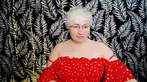 Snapshot of oliviaoskar_ chatting on May 12, 2026, 10:34 am Kelly online show from May 12, 2026, 10:34 am