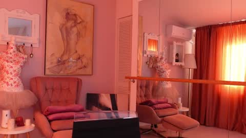 Snapshot of oliviasway chatting on March 12, 2026, 1:50 pm OliviaSway online show from March 12, 2026, 1:50 pm