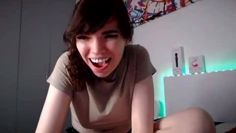 Angelina Lina online show from December 18, 2024, 12:21 am