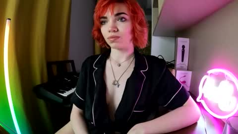 Angelina Lina online show from April 21, 2026, 8:44 pm