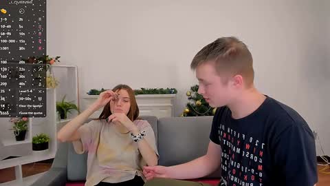 Olli and Stiw online show from December 26, 2024, 8:21 pm