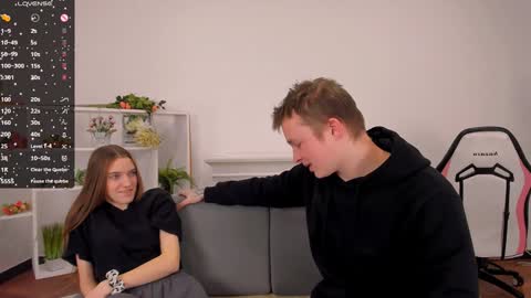 Olli and Stiw online show from January 20, 2025, 9:46 am