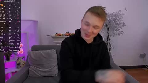 Olli and Stiw online show from February 28, 2025, 9:47 am