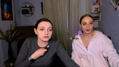 Ollivia online show from April 22, 2026, 12:07 pm