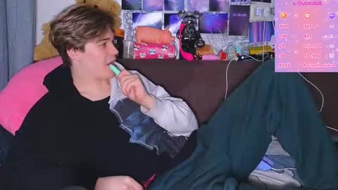 Tony online show from February 27, 2025, 7:47 pm