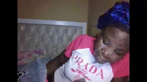 olwami4 online show from March 23, 2026, 8:24 pm