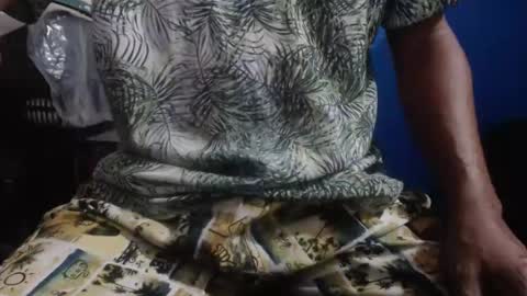 OlySantos online show from September 14, 2025, 9:14 pm