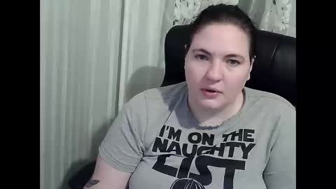 Snapshot of olyaandnetty chatting on October 11, 2025, 4:16 pm OlyaAndNetty online show from October 11, 2025, 4:16 pm