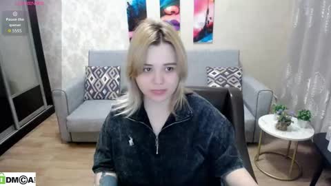 Fina online show from November 10, 2025, 8:52 pm