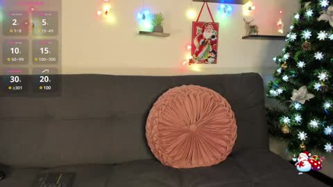 Violette online show from December 22, 2024, 9:09 pm