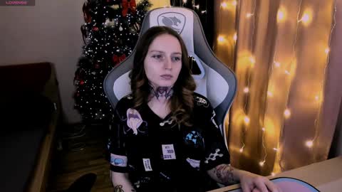 on_yxxx online show from January 12, 2025, 8:57 pm