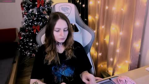 on_yxxx online show from January 23, 2025, 5:10 pm