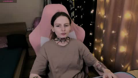 on_yxxx online show from April 17, 2026, 10:13 pm