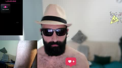 ona nisme online show from September 10, 2025, 5:46 pm