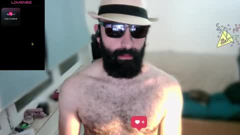 ona nisme online show from September 17, 2025, 6:53 pm