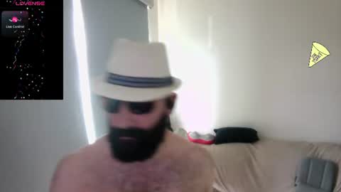 Snapshot of ona_nisme chatting on June 21, 2026, 3:58 pm ona nisme online show from June 21, 2026, 3:58 pm