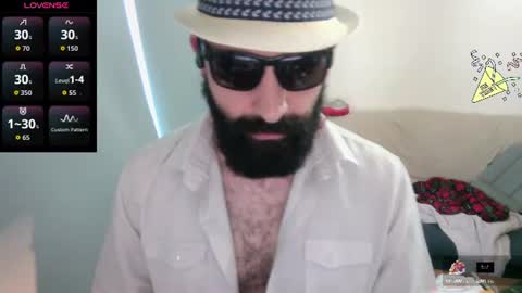 Snapshot of ona_nisme chatting on July 4, 2026, 5:02 am ona nisme online show from July 4, 2026, 5:02 am