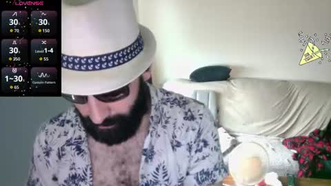 Snapshot of ona_nisme chatting on July 31, 2026, 6:29 pm ona nisme online show from July 31, 2026, 6:29 pm