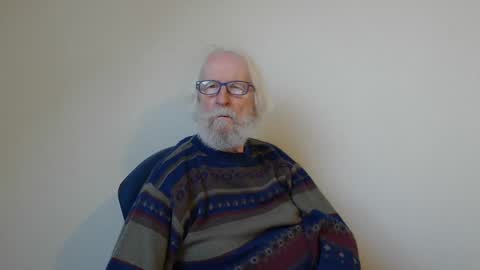 Somewhere over the rainbow online show from January 12, 2025, 8:04 am