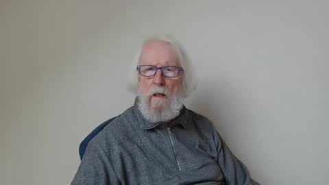 Somewhere over the rainbow online show from January 19, 2025, 3:21 pm