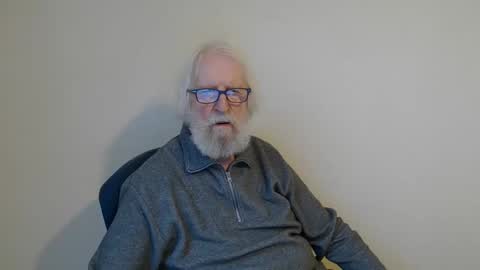 Somewhere over the rainbow online show from January 25, 2025, 7:38 am