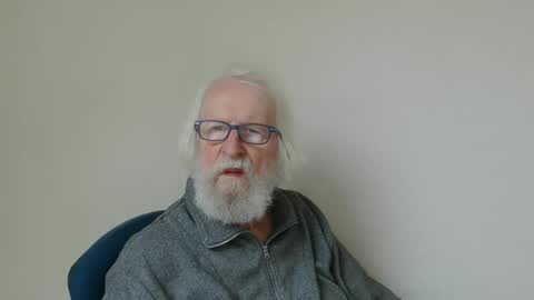 Somewhere over the rainbow online show from February 11, 2025, 7:54 am