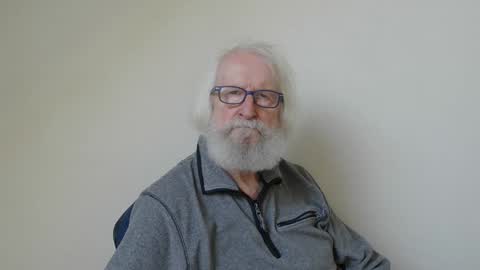 Somewhere over the rainbow online show from March 9, 2025, 8:29 am