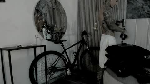     ... online show from April 4, 2026, 7:11 pm