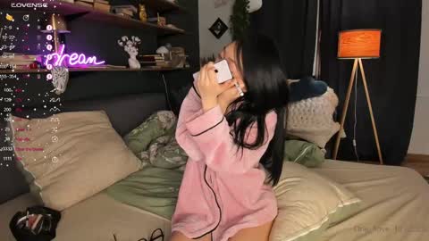 Ana online show from February 10, 2025, 11:57 am