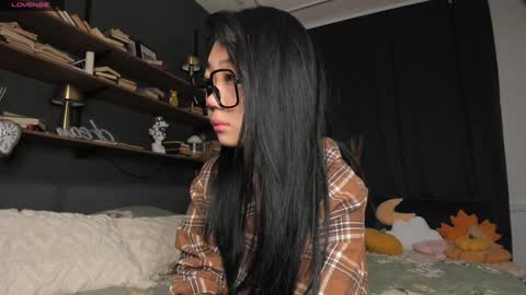 Ana online show from March 12, 2025, 10:48 am